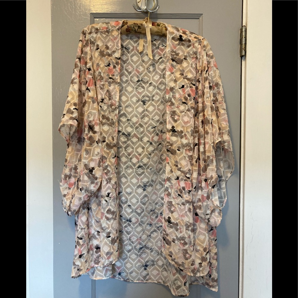 Anthropologie abstract floral multi-colored kimono jacket